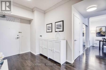 832 BAY STREET, Toronto (bay Street Corridor), Ontario M5S 1Z6, Kanada