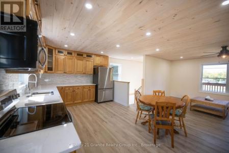 1160 KENNISIS LAKE ROAD, Dysart Et Al (guilford), Ontario K0M 1S0, Canada