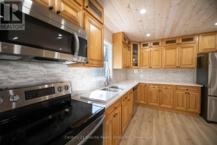 1160 KENNISIS LAKE ROAD, Dysart Et Al (guilford), Ontario K0M 1S0, Canada