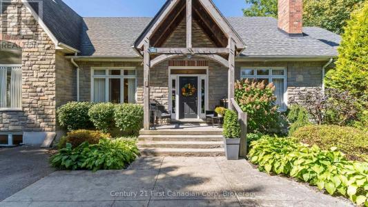 11 NORSWORTHY LANE, Ingersoll (ingersoll - South), Ontario N5C 4G5, CANADÁ