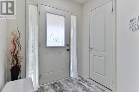 15 ROBERTDALE COURT, Whitchurch-stouffville (stouffville), 온타리오주 L4A 0Y5, 캐나다