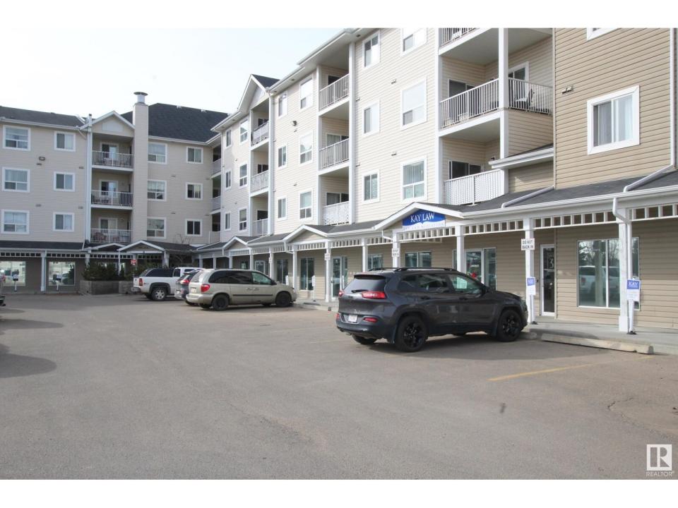 #403 4310 33 ST, Stony Plain, ألبرتا T7Z 0A8, كندا
