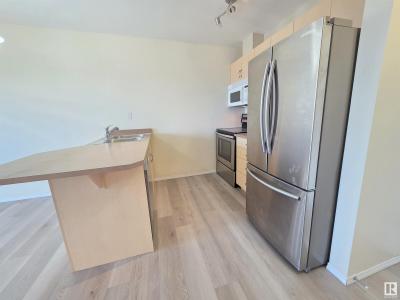 #403 4310 33 ST, Stony Plain, ألبرتا T7Z 0A8, كندا