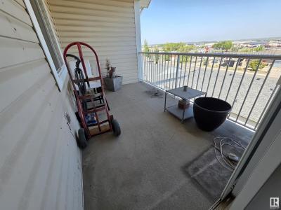 #403 4310 33 ST, Stony Plain, ألبرتا T7Z 0A8, كندا