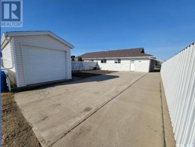 N 5040 MIRROR DRIVE, Macklin, 薩斯喀徹爾省 S0L 2C0, 加拿大