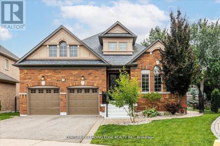 64 MILES HILL CRESCENT, Richmond Hill (jefferson), Ontario L4E 4Y9, Canada