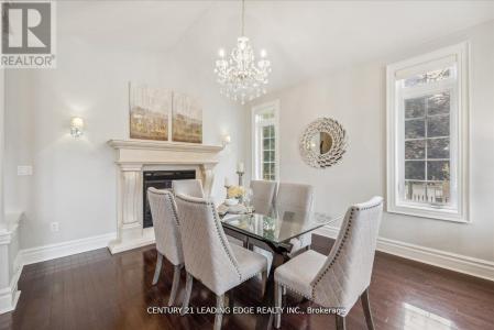 64 MILES HILL CRESCENT, Richmond Hill (jefferson), Ontario L4E 4Y9, Canada