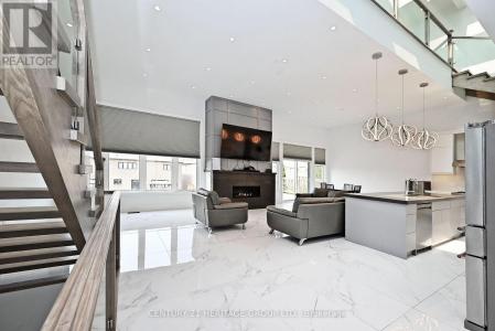 148 CHURCH STREET, Georgina (keswick North), Ontario L4P 1J5, Kanada