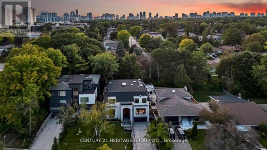 52 BURBANK DRIVE, Toronto (bayview Village), Ontario M2K 1N2, Kanada