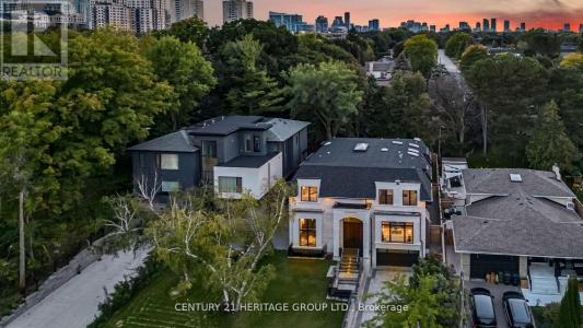 52 BURBANK DRIVE, Toronto (bayview Village), Ontario M2K 1N2, Kanada