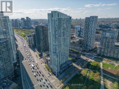 75 QUEENS WHARF ROAD, Toronto (waterfront Communities), Ontario M5V 0J8, Canada