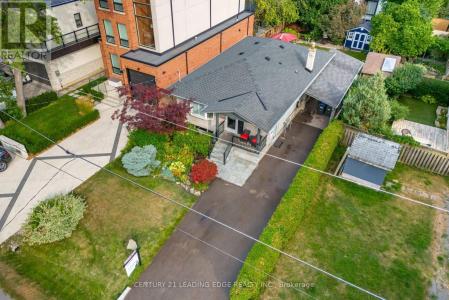 586 CURZON AVENUE, Mississauga (lakeview), Ontario L5G 1P9, Canada