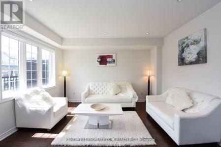 25 HASHMI PLACE, Brampton (credit Valley), Ontario L6Y 0H8, Canada