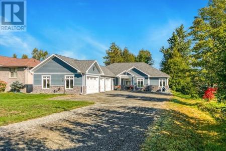 2354 SOUTH SHORE ROAD, Sudbury, Ontario P3G 1M3, Kanada