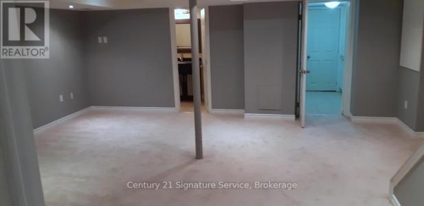 2900 TRADEWIND DRIVE, Mississauga (meadowvale), Ontario L5N 6L2, Canada