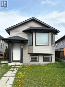 98 TARAWOOD ROAD NORTHEAST, Calgary, Alberta T3J 5B2, Canada