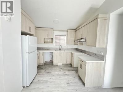 98 TARAWOOD ROAD NORTHEAST, Calgary, Alberta T3J 5B2, Kanada