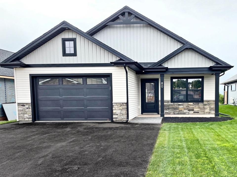 80 HOLMES LANE, Charlottetown, جزيرة الأمير إدوارد C1C 0V4, كندا 