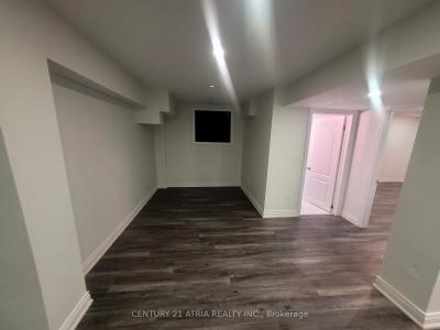 11 MUGFORD CRESCENT, Brampton, אונטריו L6Y 6A7, קנדה