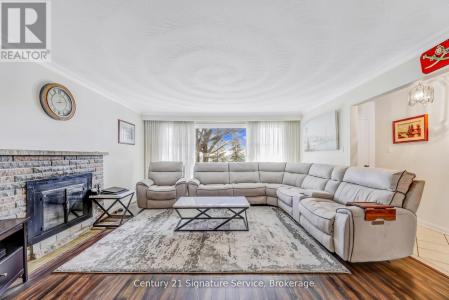 8026 MAYFIELD ROAD, Caledon, Ontario L7E 0W2, Canada