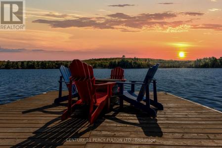 15166 HIGHWAY 118, Dysart Et Al (dysart), Ontario K0M 1S0, Kanada