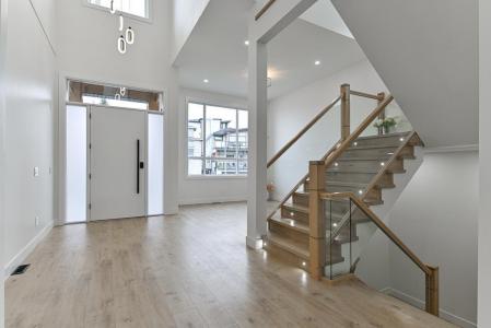 5289 HIGHVIEW DRIVE, Chilliwack, British Columbia V2R 6G4, Canada