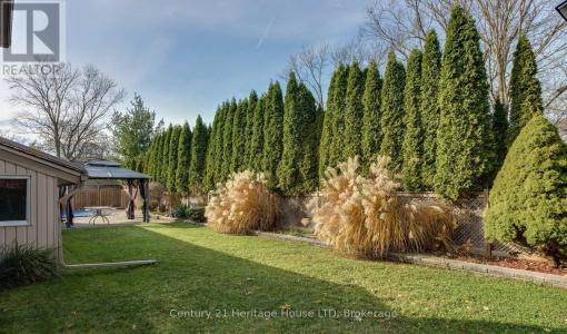 7835 RYSDALE STREET, Niagara Falls (ascot), Ontario L2H 1G5, CANADÁ