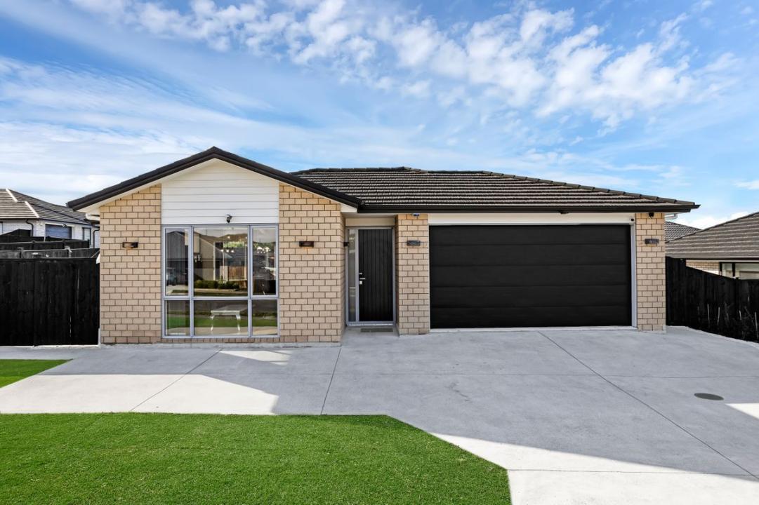 18 CALDER CRESCENT, Pokeno, Waikato District 2402, New Zealand