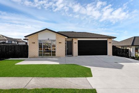 18 CALDER CRESCENT, Pokeno, Waikato District 2402, New Zealand