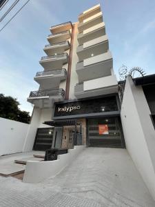 Av. Venezuela , Mcal. López, Asunción 00001, Paraguay