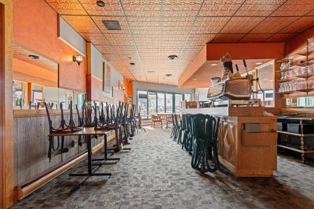 242 Rue Montcalm, Gatineau (Hull), 魁北克省 J8Y 3C1, 加拿大