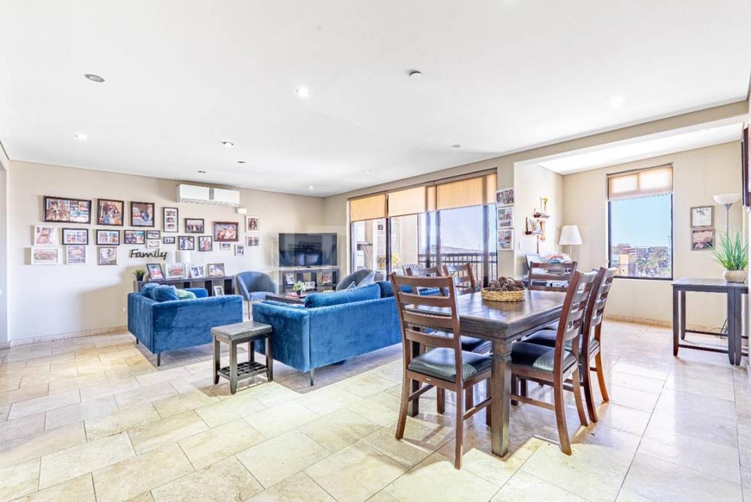 Av General Manuel marquez de Leon 1311,, Tijuana, Baja California 22010, Mexico