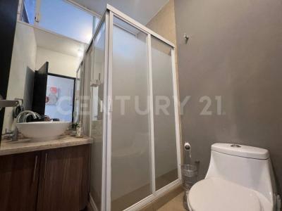 Av. Santa Rosa Q Home Valley 5080,, Querétaro, Querétaro 76230, Messico