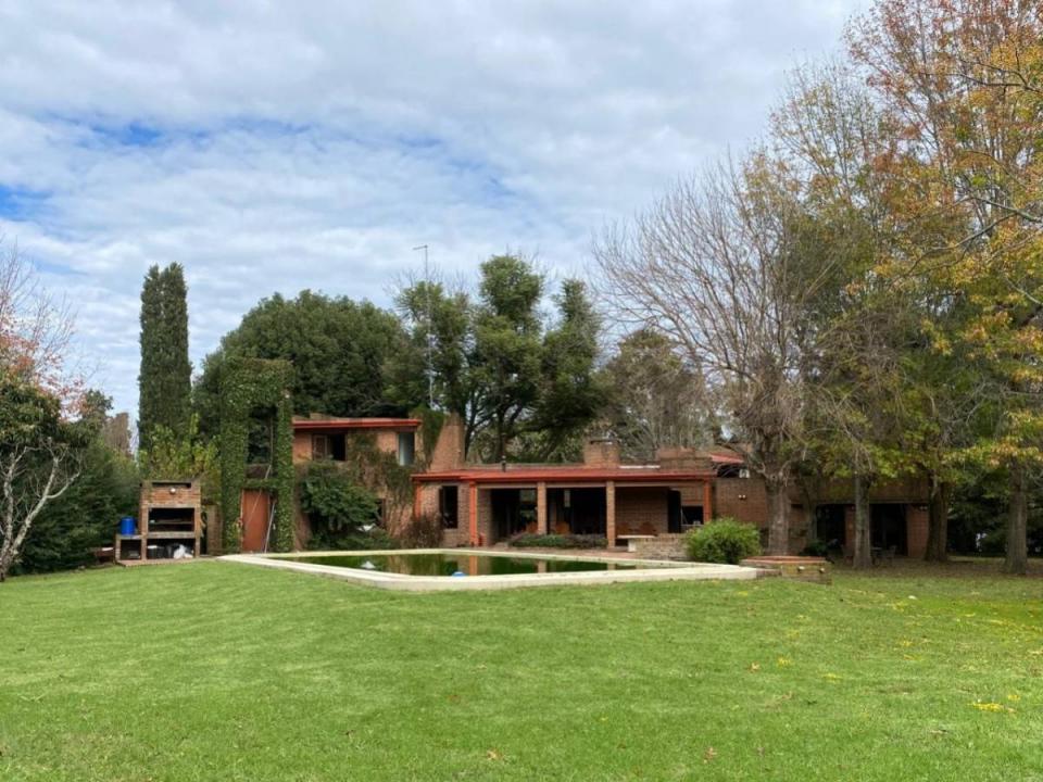 24 entre 403 y 405 s/n, La Plata, GBA Sur 00001, ארגנטינה