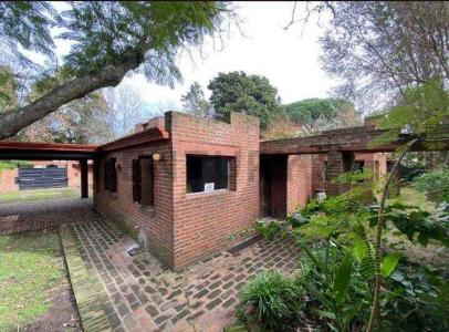 24 entre 403 y 405 s/n, La Plata, GBA Sur 00001, ארגנטינה