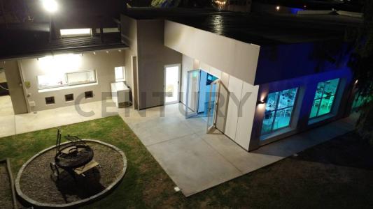 Calle Meglioli y Calle 5 , Pocito, 聖胡安 5400, 阿根廷