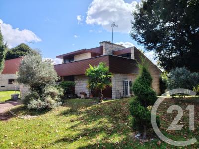 Montataire, Picardie 60160, France