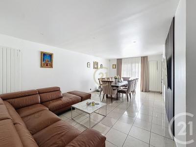 Drancy, Isla De Francia 93700, Francia