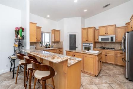 1830 Calaveras Rd., Pinon Hills, Kalifornia 92372, USA