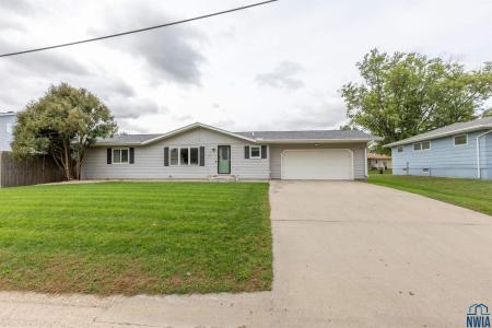 409 Elm Street, Sloan, 爱荷华州 51055, 美国