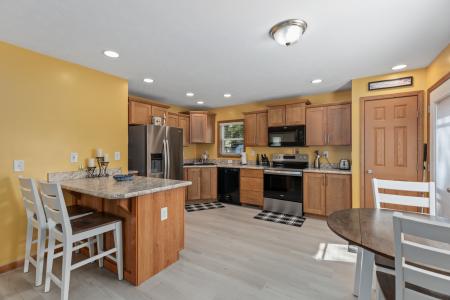 704 N Monroe, Litchfield, Illinois 62056, HOA KỲ