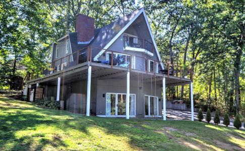 8 Sandy Beach Road, Westford, Massachusetts 01886, USA