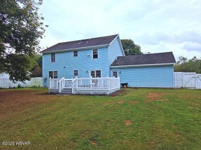 11 Fetter Drive, Hughesville, Pennsylvania 17737, Estados Unidos