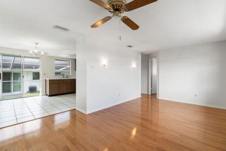 12400 Park Blvd. #124, Seminole, Florida 33772