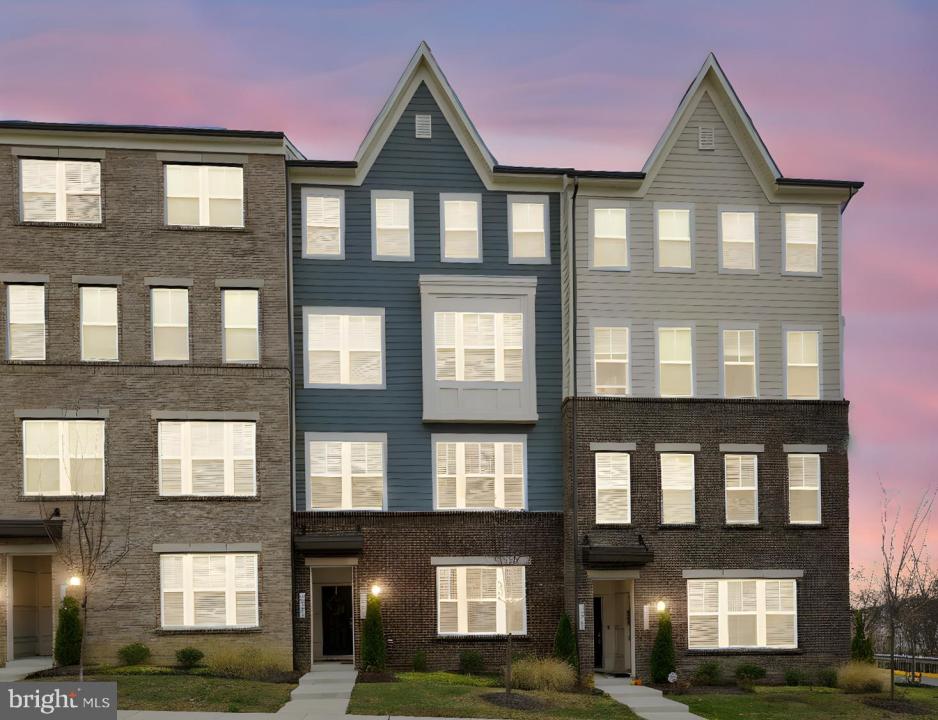 14983 River Walk Way, Woodbridge, Virginia 22191, Estados Unidos