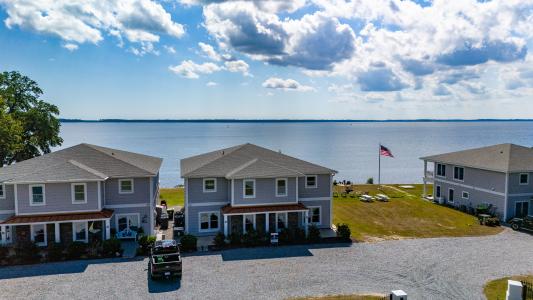 1129 Bennett Road, 8A, Minnesott Beach, Carolina Del Norte 28510, Estados Unidos