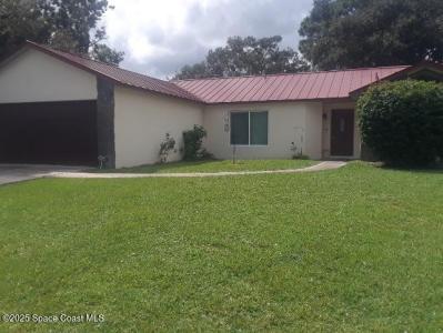 282 Velvet Avenue, Palm Bay, Florida 32907, USA