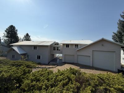 289 Swan Shores, Sagle, Idaho 83860, USA