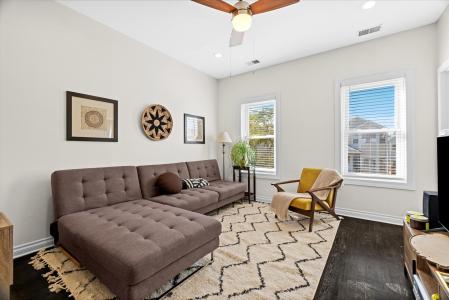 2338 W 18th Pl, Chicago, Illinois 60608