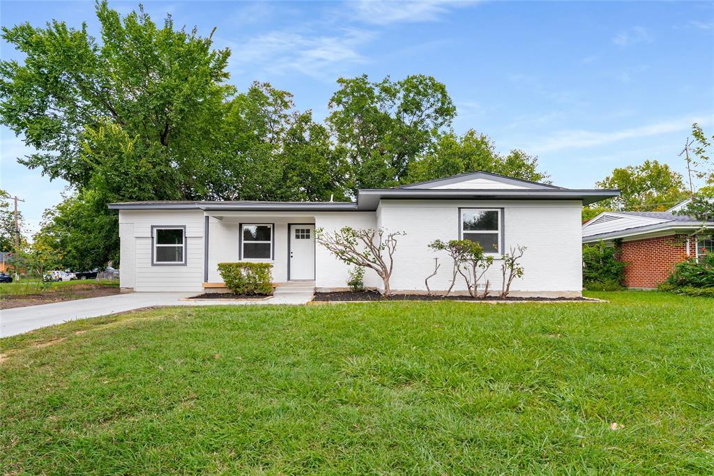 2609 Fenwick Drive, Dallas, Texas 75228